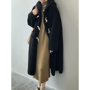 Женская куртка из овечьей шерсти с капюшоном в длинном разрезе, Новинка Зимы 2022, пальто свободного дизайна Sense